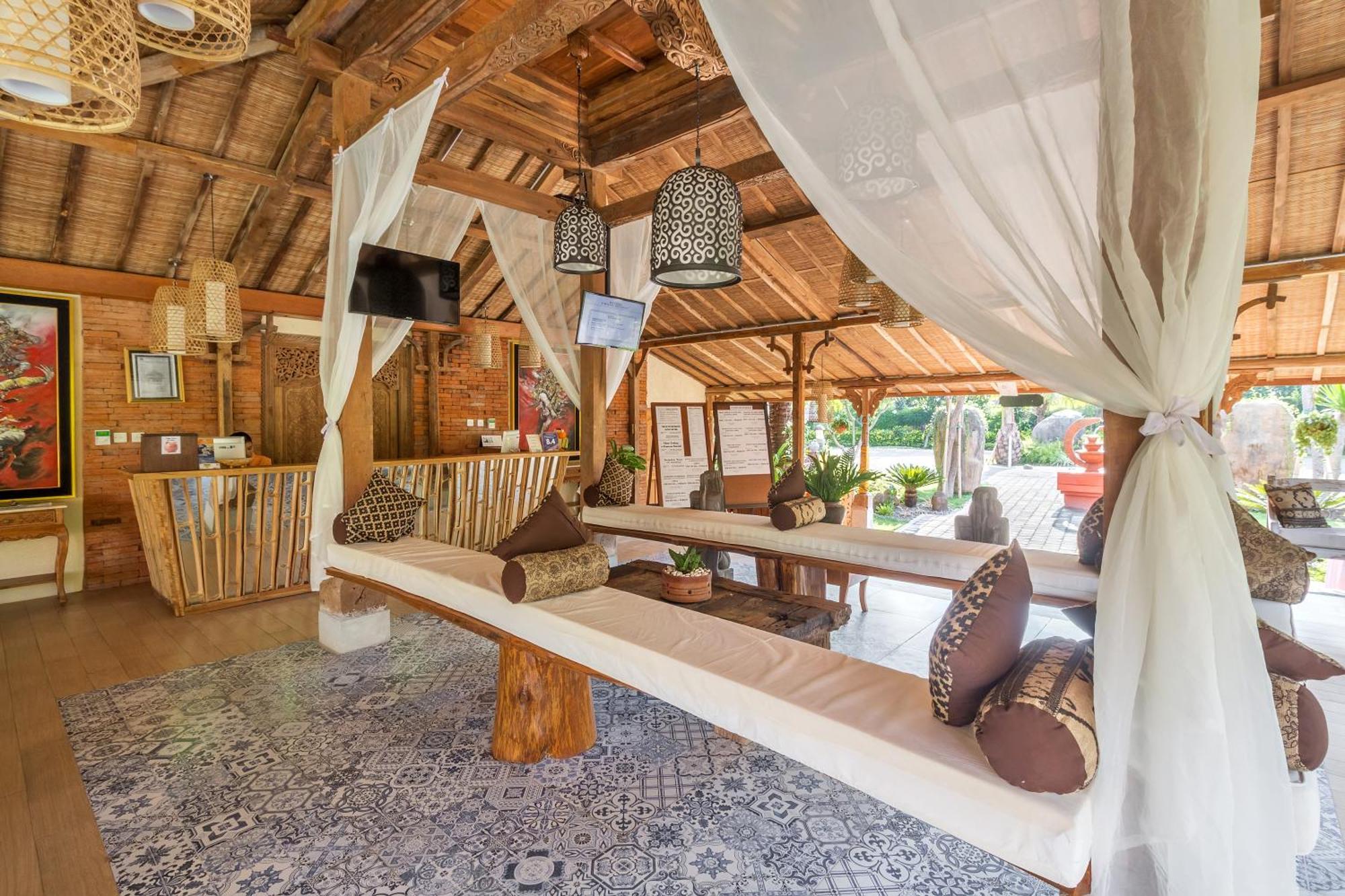 Taman Sari Bali Resort And Spa Пемутеран Екстер'єр фото